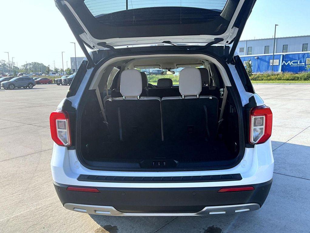 used 2024 Ford Explorer car, priced at $33,989