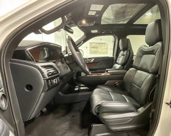new 2024 Lincoln Navigator L car, priced at $109,245