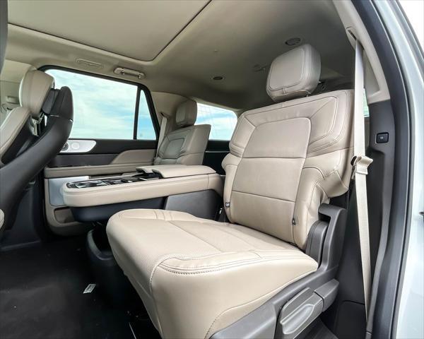 new 2024 Lincoln Navigator car, priced at $98,227