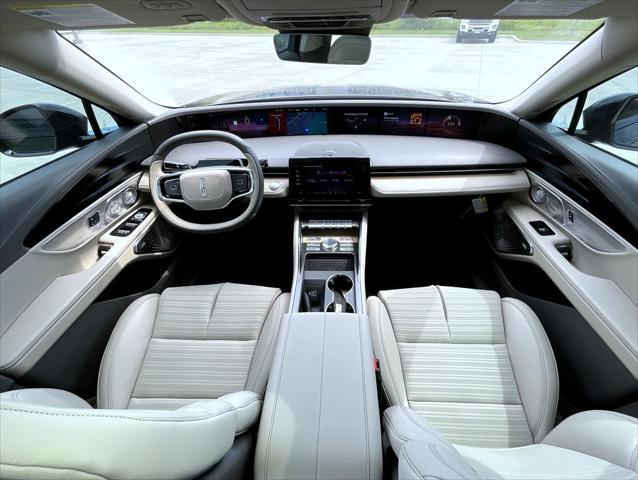new 2025 Lincoln Nautilus car, priced at $69,459