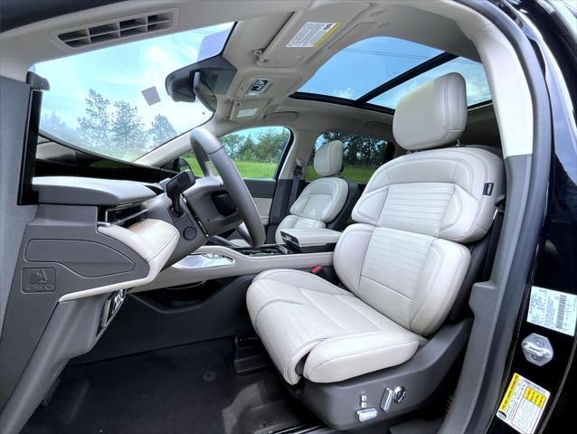 new 2025 Lincoln Nautilus car, priced at $69,459