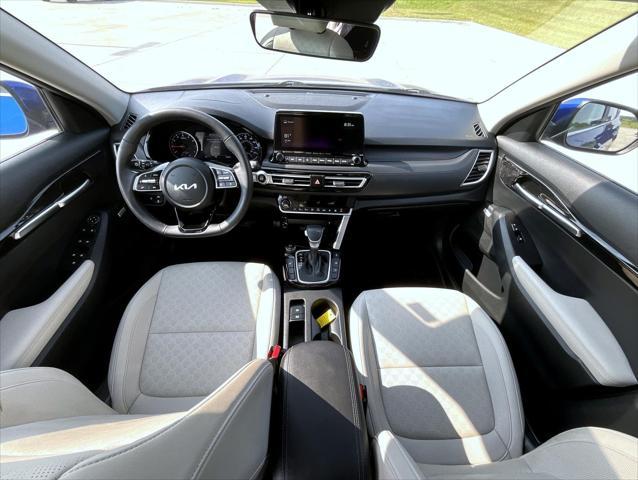 used 2022 Kia Seltos car, priced at $22,332