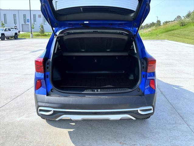 used 2022 Kia Seltos car, priced at $22,332
