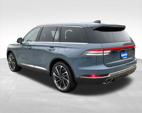 new 2025 Lincoln Aviator car, priced at $75,667