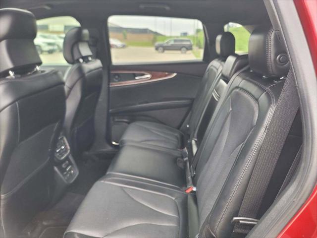 used 2019 Lincoln Nautilus car, priced at $29,422