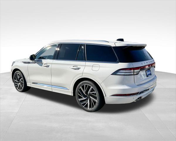 new 2025 Lincoln Aviator car, priced at $88,624