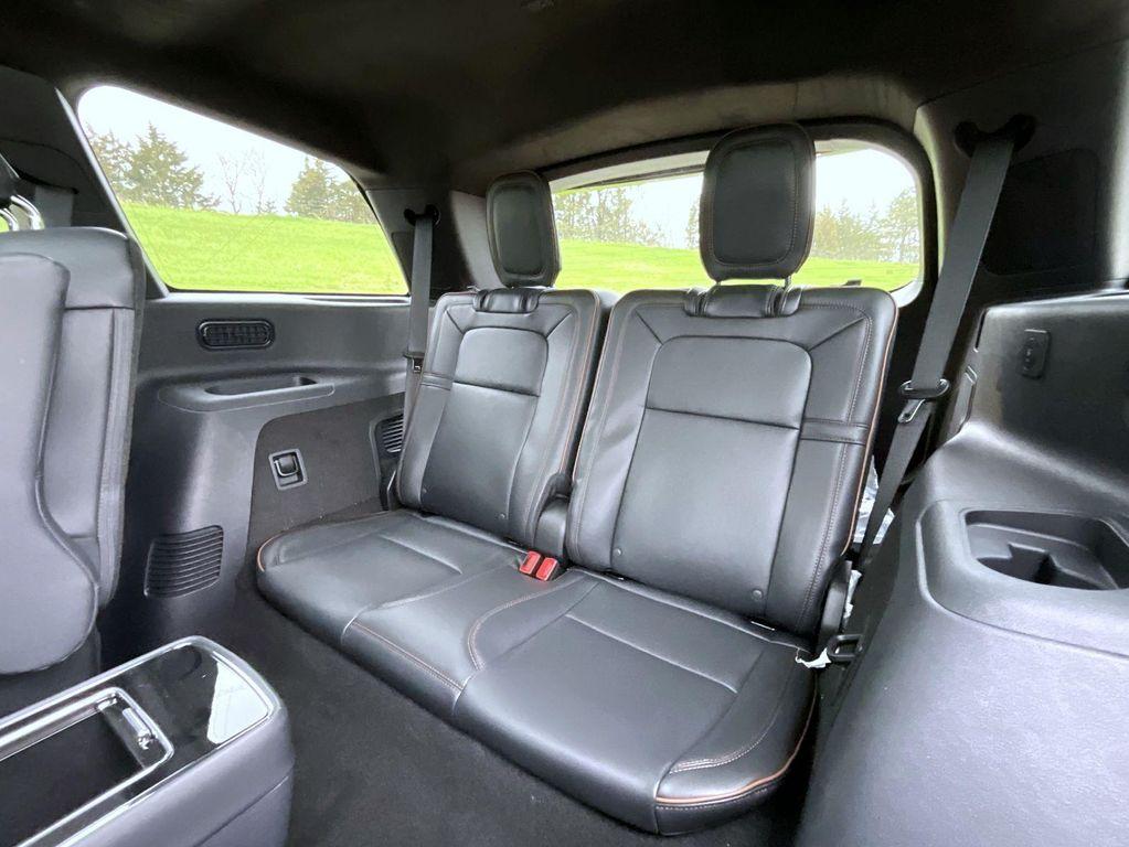 new 2025 Lincoln Aviator car, priced at $89,724