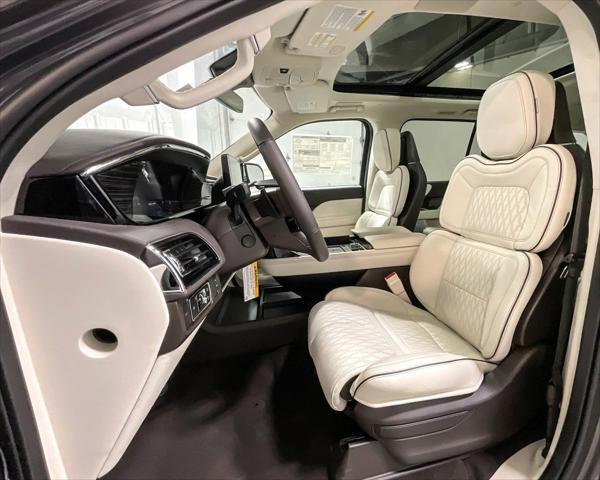 new 2024 Lincoln Navigator car, priced at $103,632