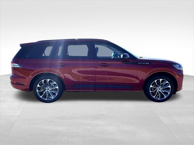 new 2025 Lincoln Aviator car, priced at $70,839