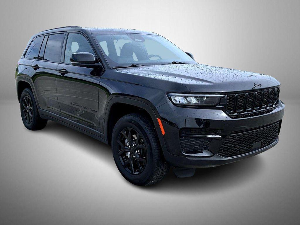 used 2024 Jeep Grand Cherokee car, priced at $33,880