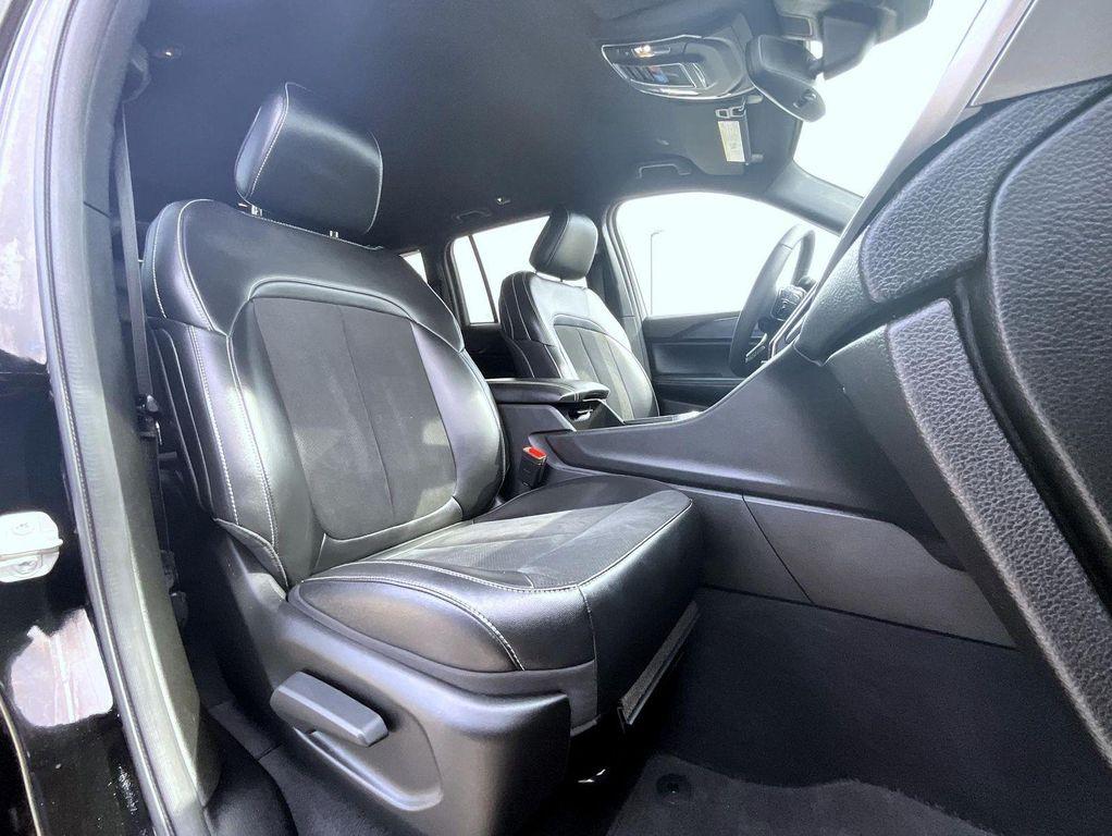 used 2024 Jeep Grand Cherokee car, priced at $33,880