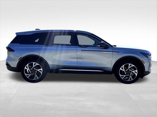 new 2025 Lincoln Nautilus car, priced at $59,719