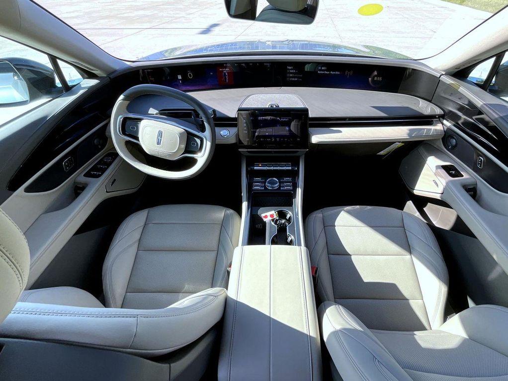 new 2025 Lincoln Nautilus car, priced at $59,719