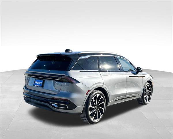 new 2025 Lincoln Nautilus car, priced at $79,694