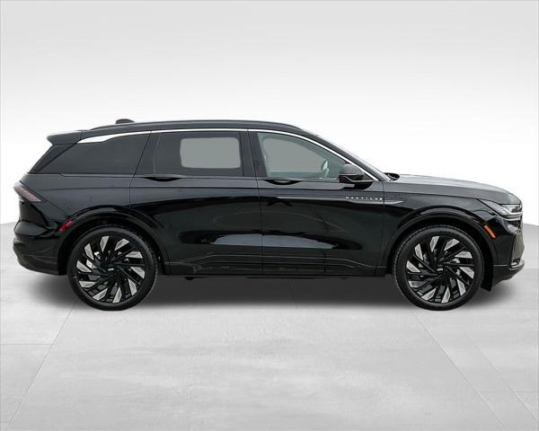 new 2025 Lincoln Nautilus car, priced at $79,944