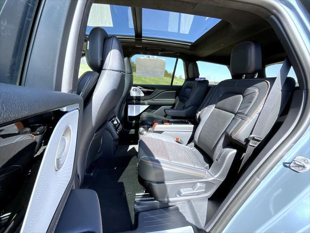 new 2025 Lincoln Aviator car, priced at $90,369
