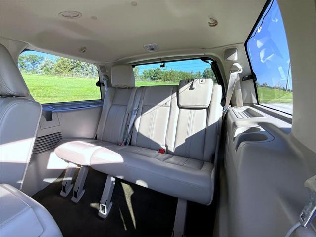 used 2017 Lincoln Navigator car, priced at $18,880