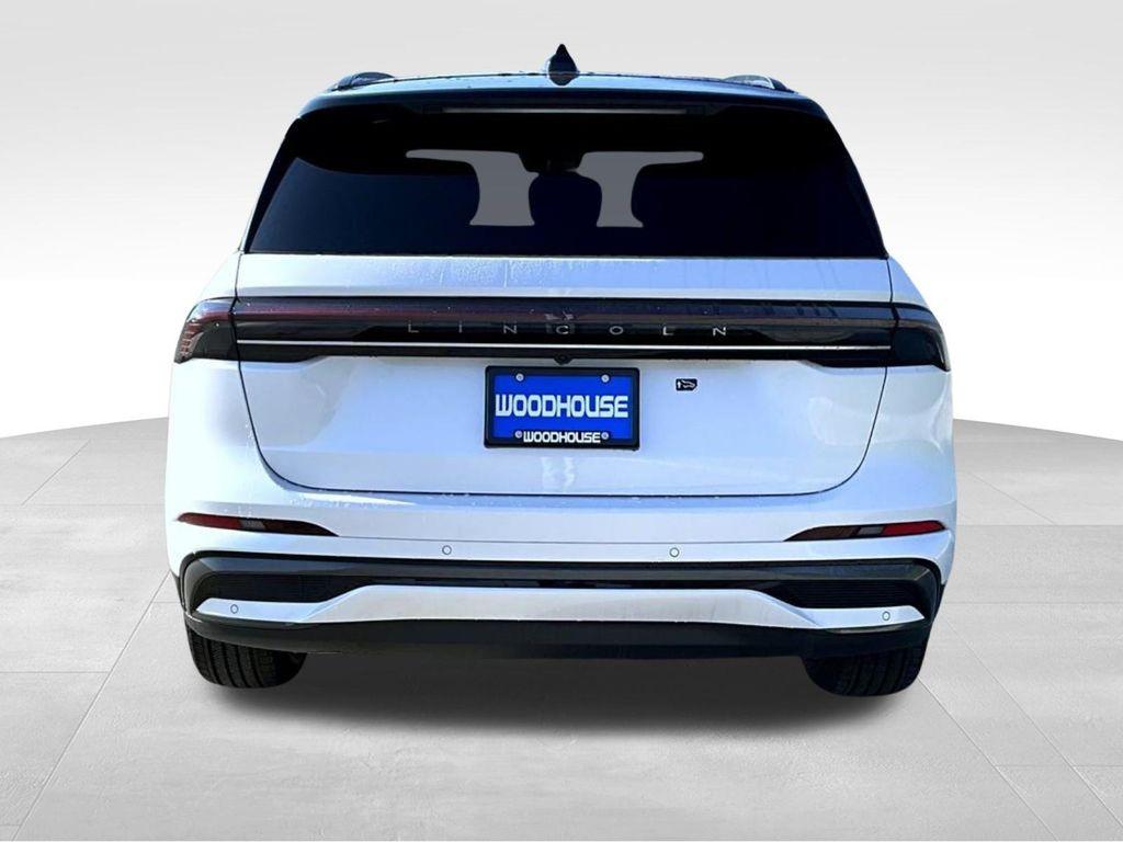 new 2025 Lincoln Nautilus car, priced at $68,754
