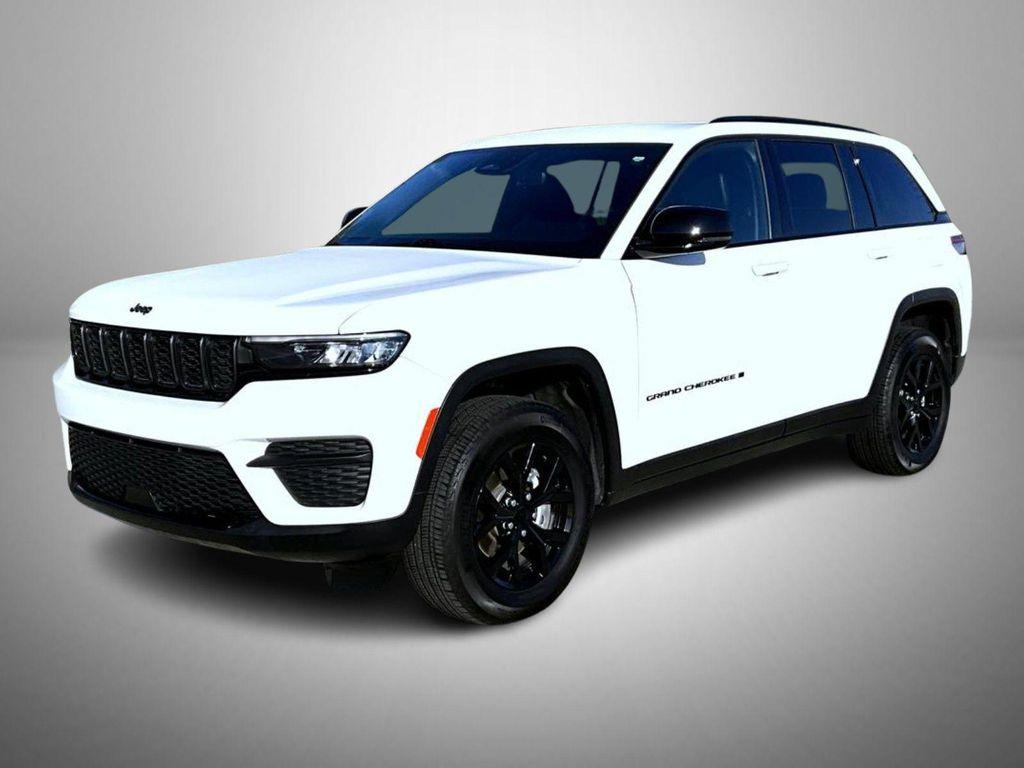 used 2024 Jeep Grand Cherokee car, priced at $34,880