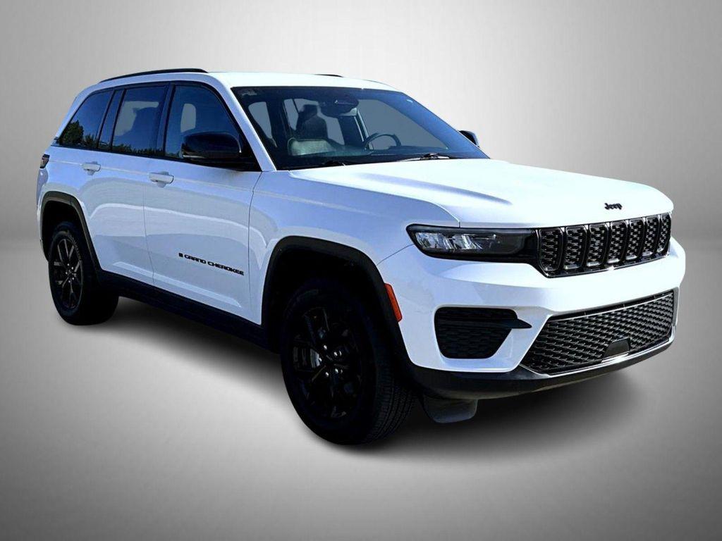 used 2024 Jeep Grand Cherokee car, priced at $34,880