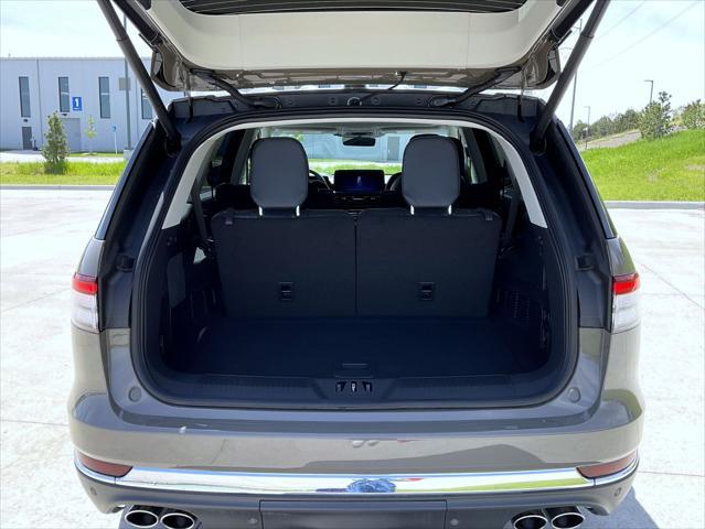 new 2025 Lincoln Aviator car, priced at $78,669