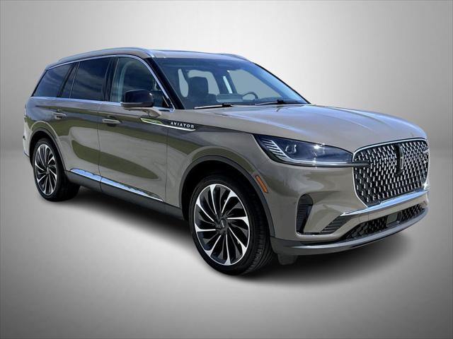 new 2025 Lincoln Aviator car, priced at $79,042