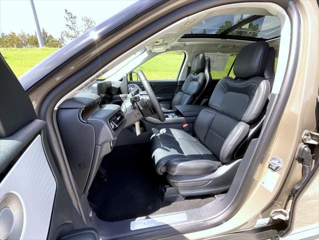new 2025 Lincoln Aviator car, priced at $78,669