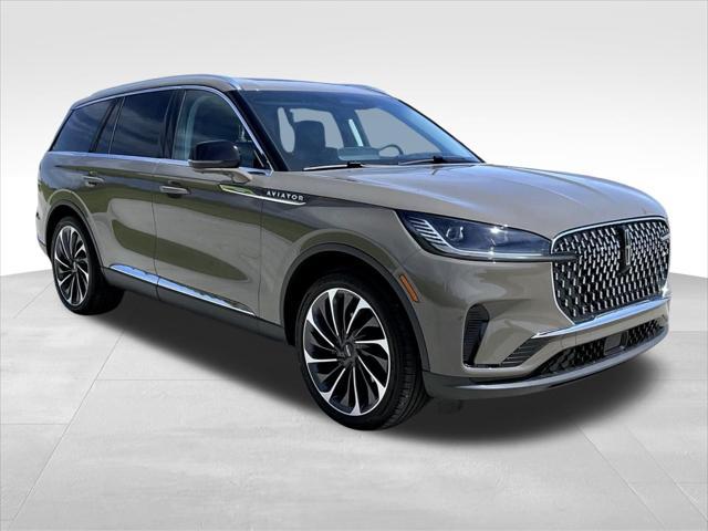 new 2025 Lincoln Aviator car, priced at $78,669