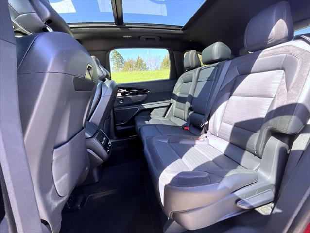new 2025 Lincoln Nautilus car, priced at $68,754