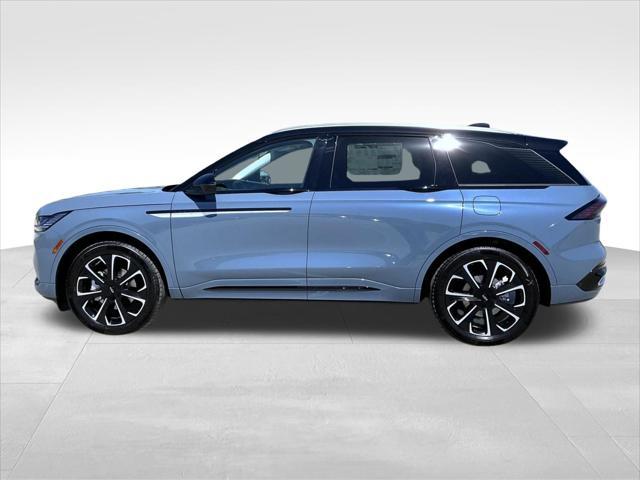 new 2025 Lincoln Nautilus car, priced at $66,504