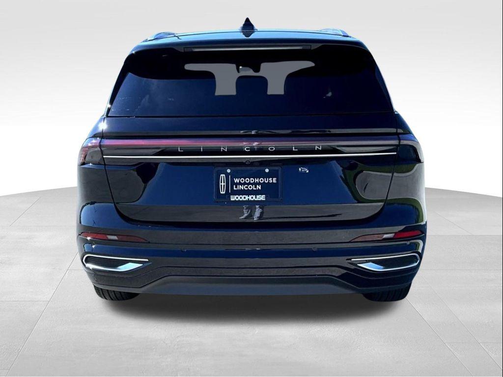 new 2025 Lincoln Nautilus car, priced at $65,299