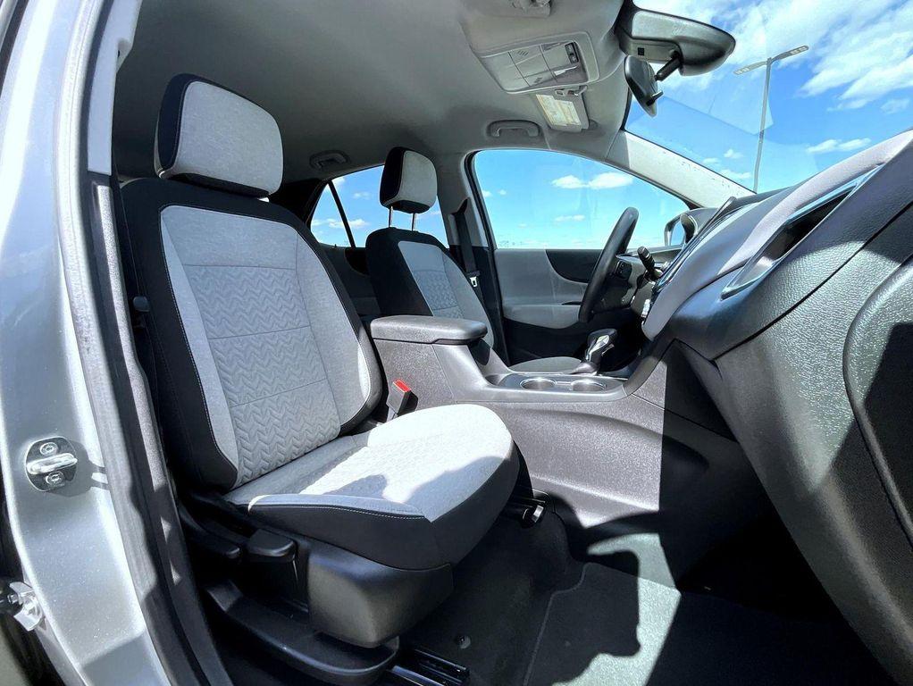 used 2023 Chevrolet Equinox car, priced at $21,499
