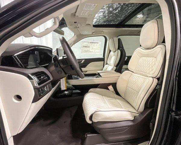 new 2024 Lincoln Navigator L car, priced at $113,790