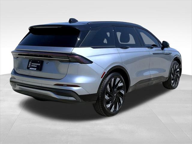new 2025 Lincoln Nautilus car, priced at $67,004