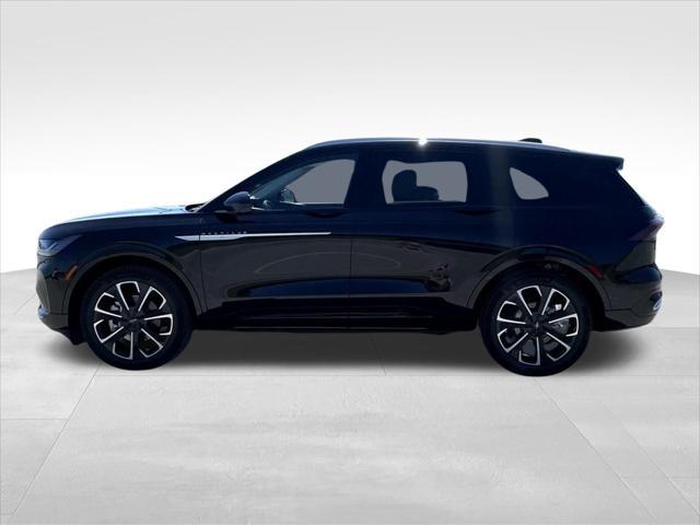 new 2025 Lincoln Nautilus car, priced at $63,754