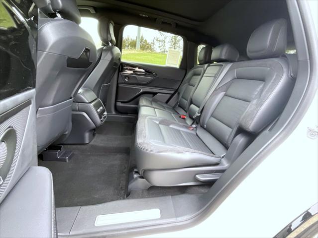 new 2025 Lincoln Nautilus car, priced at $68,754