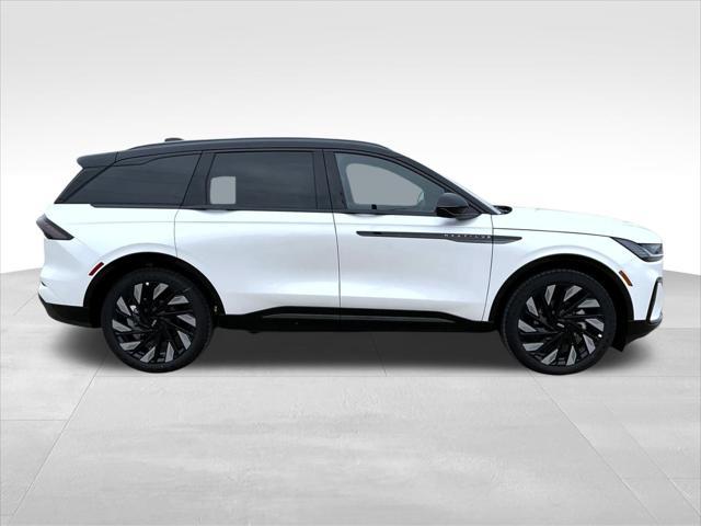 new 2025 Lincoln Nautilus car, priced at $68,754
