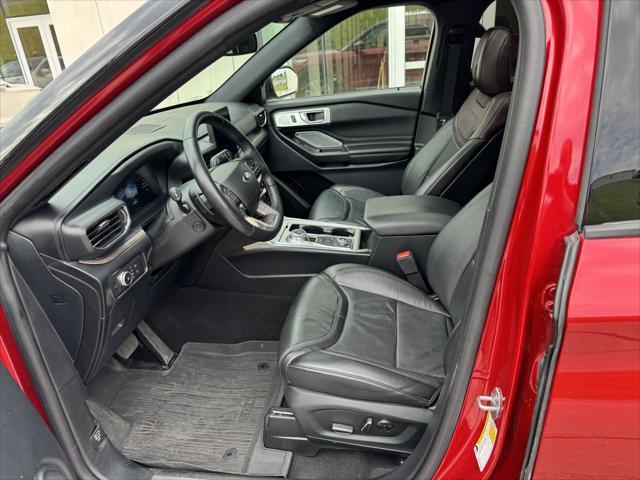 used 2020 Ford Explorer car