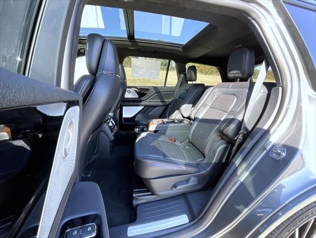 new 2025 Lincoln Aviator car, priced at $96,974