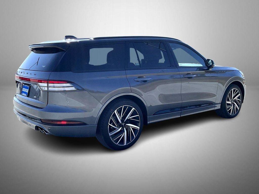 new 2025 Lincoln Aviator car, priced at $96,974