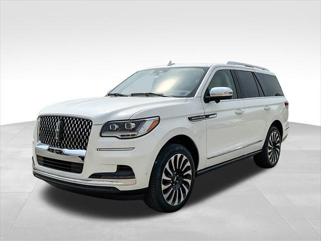 new 2024 Lincoln Navigator car, priced at $105,158