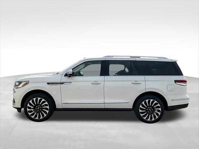 new 2024 Lincoln Navigator car, priced at $111,011