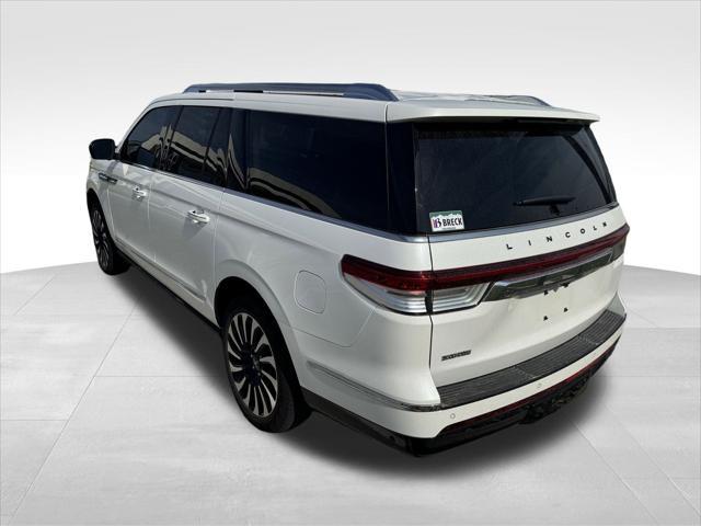 used 2023 Lincoln Navigator car