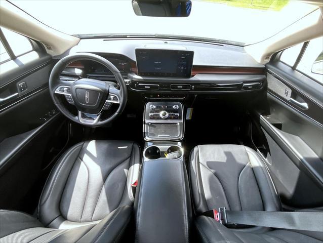 used 2022 Lincoln Nautilus car, priced at $40,660