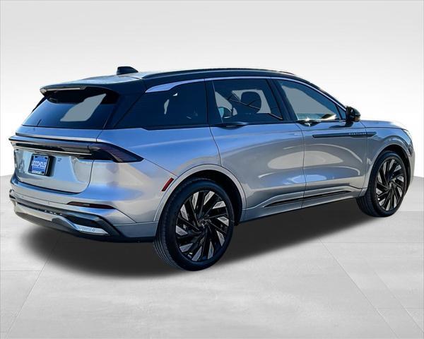 new 2025 Lincoln Nautilus car, priced at $81,944