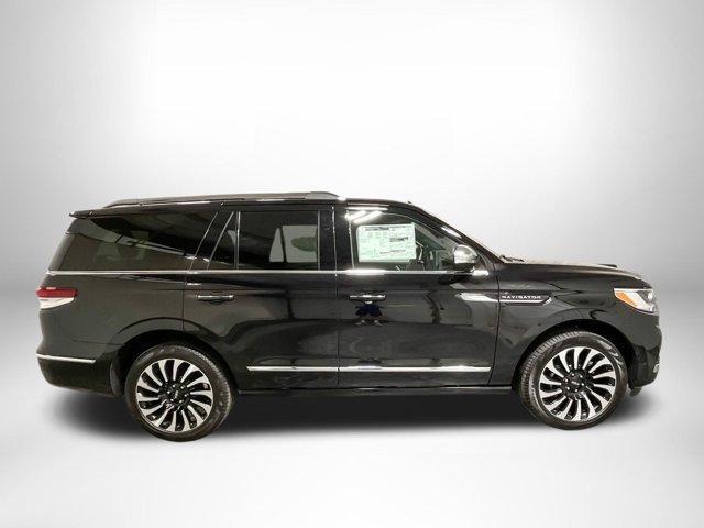 new 2024 Lincoln Navigator car, priced at $110,990