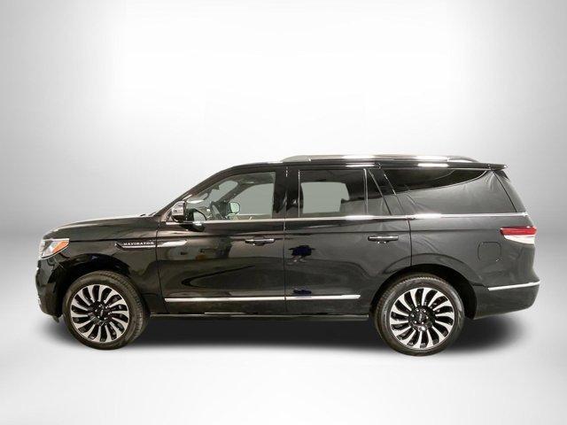 new 2024 Lincoln Navigator car, priced at $110,990