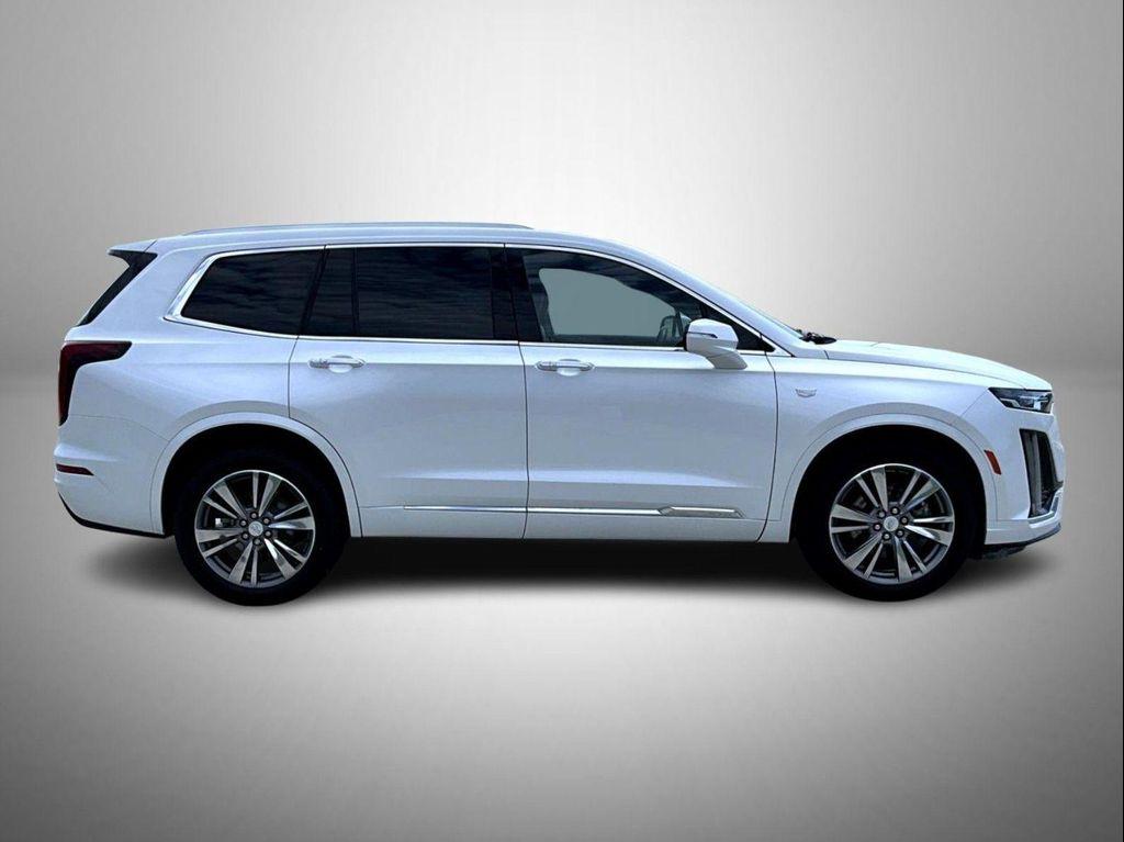 used 2021 Cadillac XT6 car, priced at $25,550