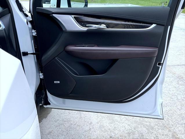 used 2021 Cadillac XT6 car, priced at $25,550
