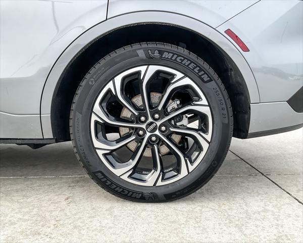 new 2025 Lincoln Nautilus car, priced at $65,654